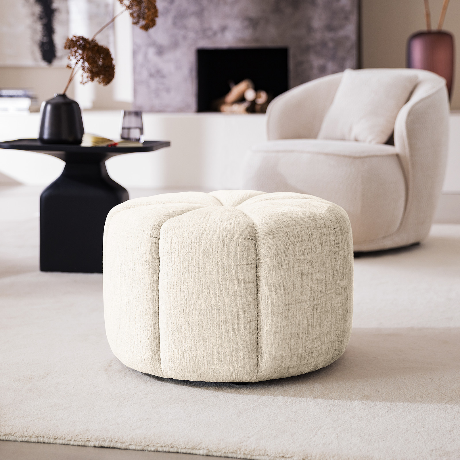 home24 Poef FORA Champagne Chenille Wit B: 60 cm, D: 37 cm, H: 60 cm