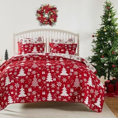 Greenland Trading Co. Peppermint Party Mini Coverlet Set Red, Twin, Red