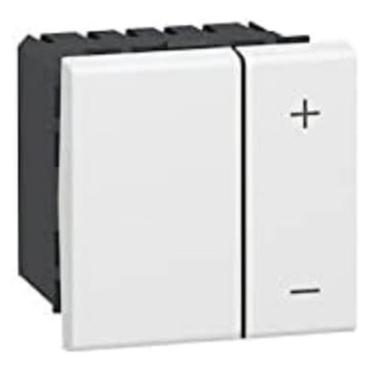 Legrand MOSAIK 40 weiss 600VA 240V (078404) (78404)