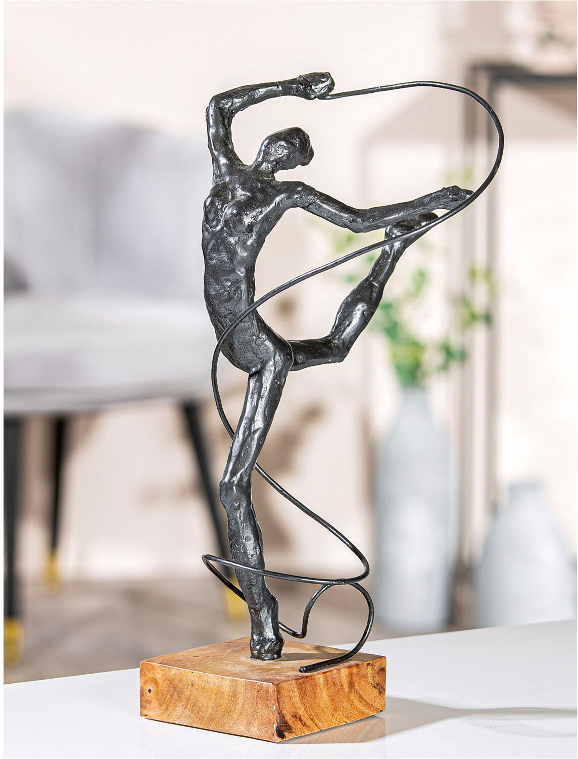 Dekofigur CASABLANCA BY GILDE "Skulptur "Körpergefühl", grau (anthrazitfarben), B:23cm H:36,5cm T:23cm, Aluminium, Dekofiguren, Dekofigur anthrazitfarben B/H/T: 23cm x 36,5cm x 23cm