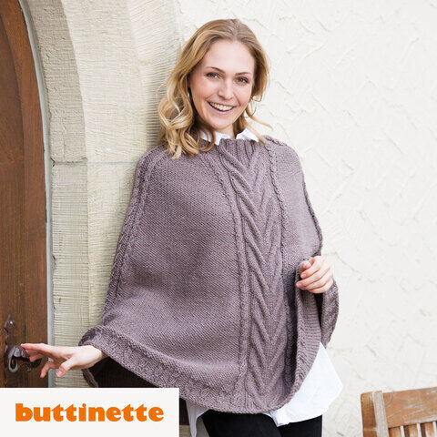 Strickanleitung – Poncho mit Schmuckzopf aus Woll Butt Ida