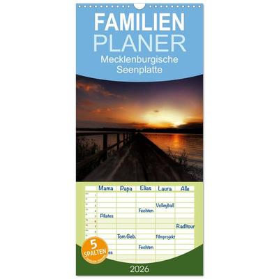 Familienplaner 2026 - Mecklenburgische Seenplatte - zum Träumen schön mit 5 Spalten (Wandkalender, 21 x 45 cm) CALVENDO