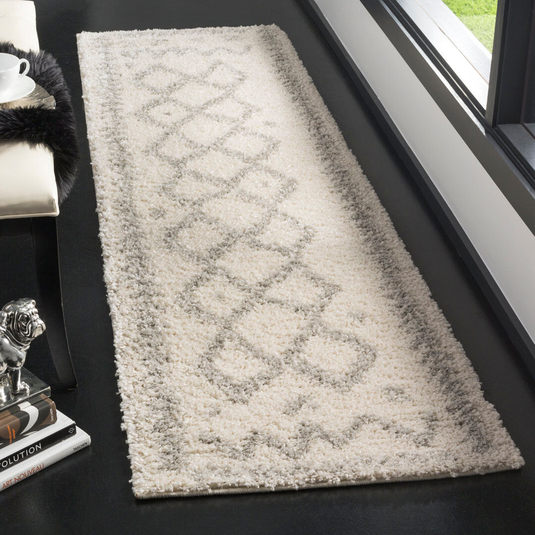 Bloomsbury Market Rayleigh Geometric Hand Woven Area Rug Ivory/Grey Runner 69 x 244 cm