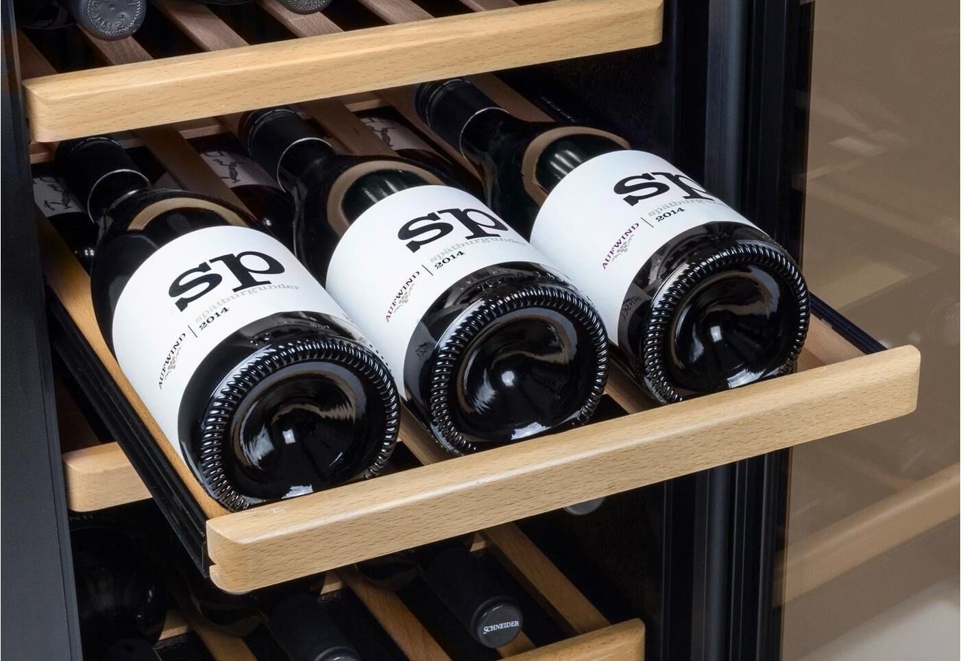 CASO Weinkühlschrank "WineComfort 24", Energieeffizienz: G, schwarz, B:39,7cm H:82,2cm T:50cm, Weinkühlschränke, Weinkühlschrank schwarz Einheitsgröße