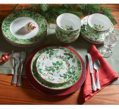 222 Fifth Christmas Foliage 12 Piece Dinnerware Set