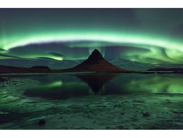 Fototapete PAPERMOON Photo-Art PHILIP EAGLESFIELD, KIRKJUFELL AURORA , bunt, B:3,5m L:2,6m, Vlies, Tapeten, Fototapete