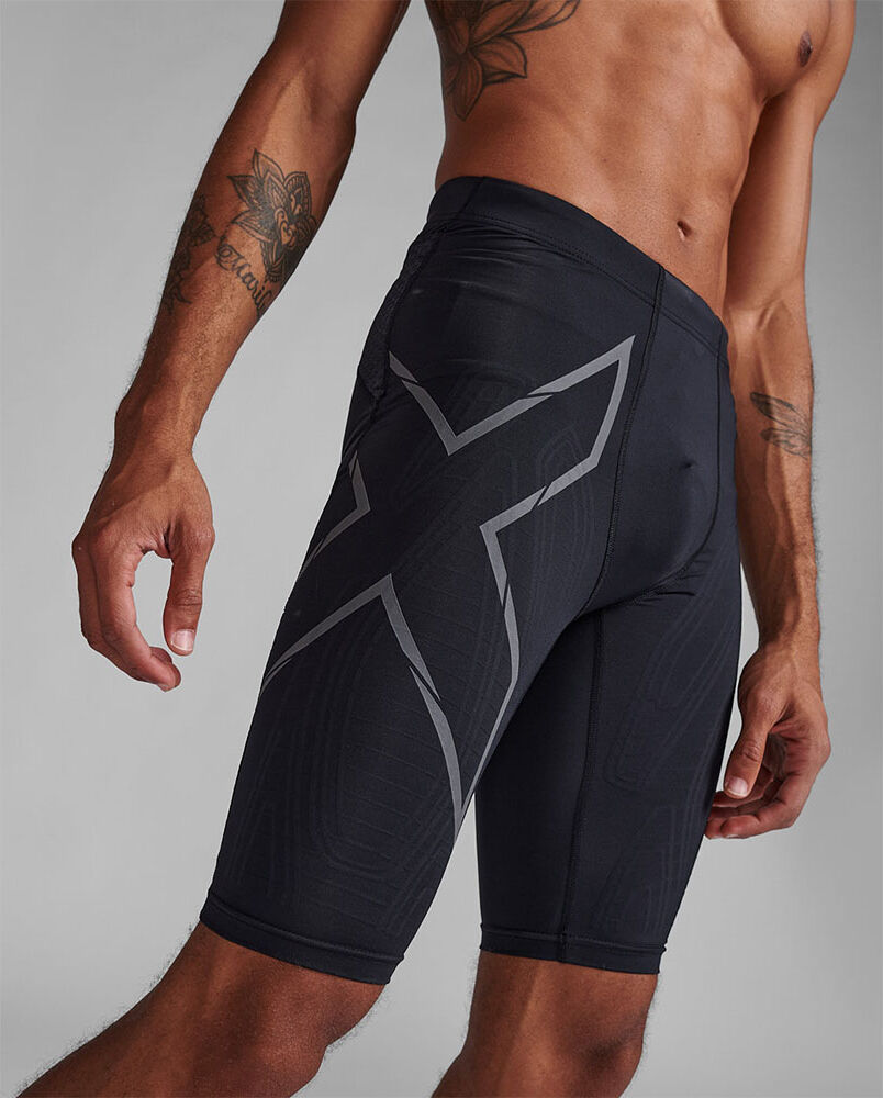 2XU Light Speed Compression Shorts (miehet) - Black/ Black Reflective, XS
