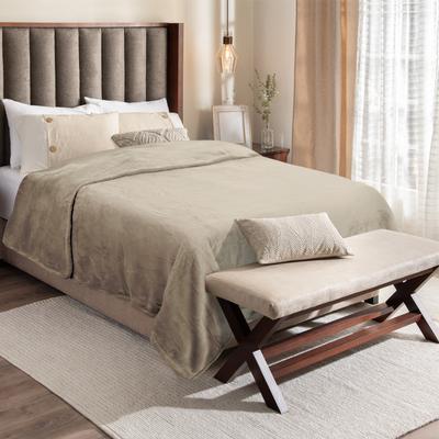 Regal Living Warm & Cozy Plush Velvet Blanket