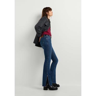 Bootcut-Jeans PEPE JEANS "bootcut fit jeans BOOTCUT MW PIPER BIKER", Damen, Gr. 27, Länge 32, blau (13oz blau comfort denim), 99% Baumwolle, 1% Elasthan, Jeans