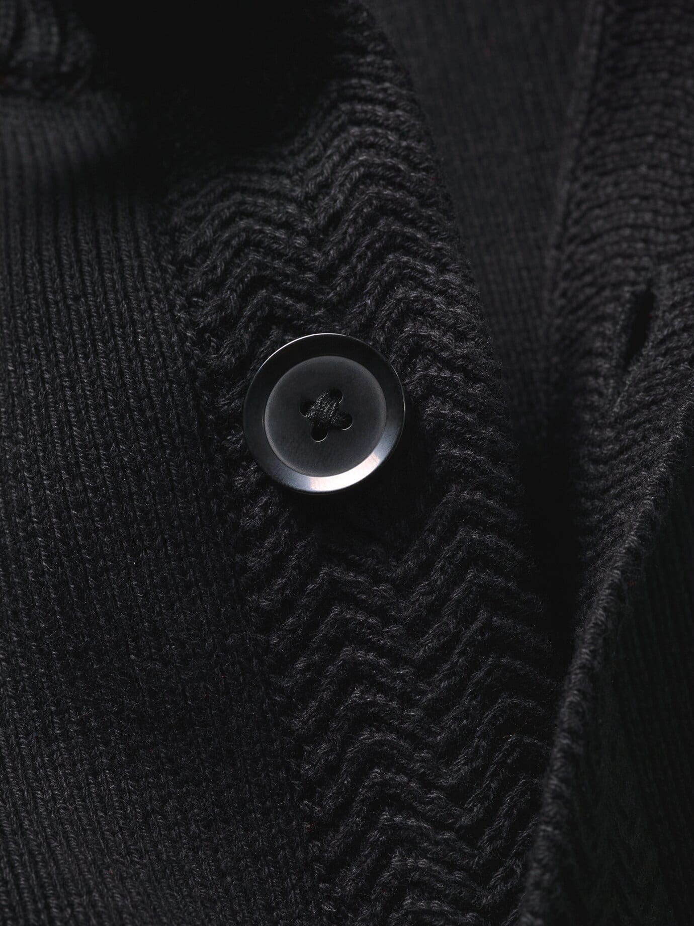 Mey & Edlich Robuster Cardigan Schwarz 52
