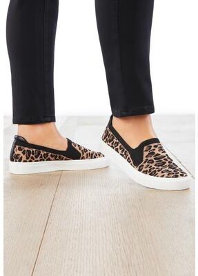 Women's The Alena Slip On Sneaker by Comfortview in Animal (Size 7 M)