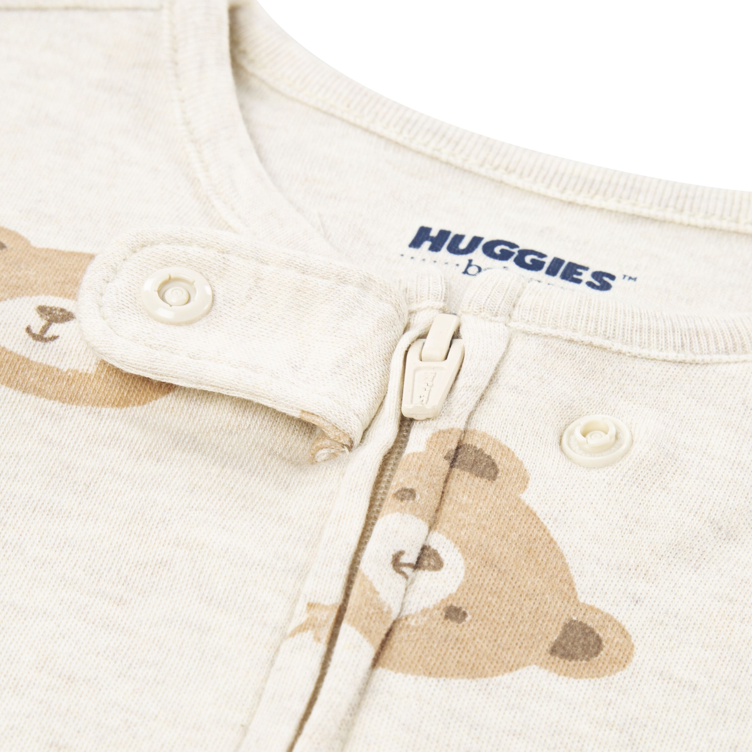 Strampler HUGGIES BABYWEAR "HUGB FOOTED COVERALL", Jungen, Gr. 4 (9M/74), N-Gr, beige (huggies sand htr), Jersey, Obermaterial: 100% Baumwolle, bedruckt, Rundhals, Bündchen, Overalls Strampler, allover mit Bärchen und Sternen bedruckt