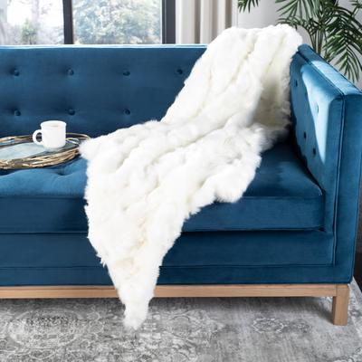 SAFAVIEH Textured 60 x 72 Inch Throw, Snow White