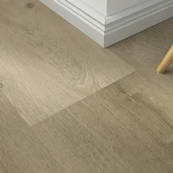 Klick-Vinyl Montreal Oak grey – inkl. Dämmung & Fußleisten