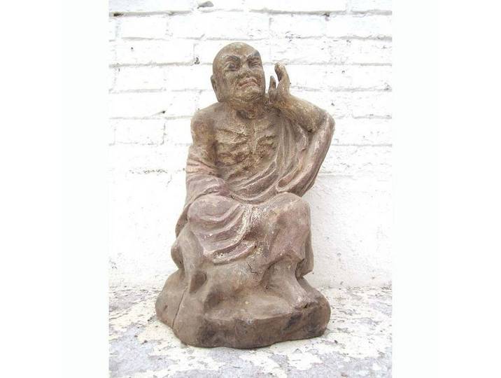 Luxury-Park-Direct Kommode Skulptur der Lauschende Mönchsfigur buddhistisch Pappel rund 90 Jahre