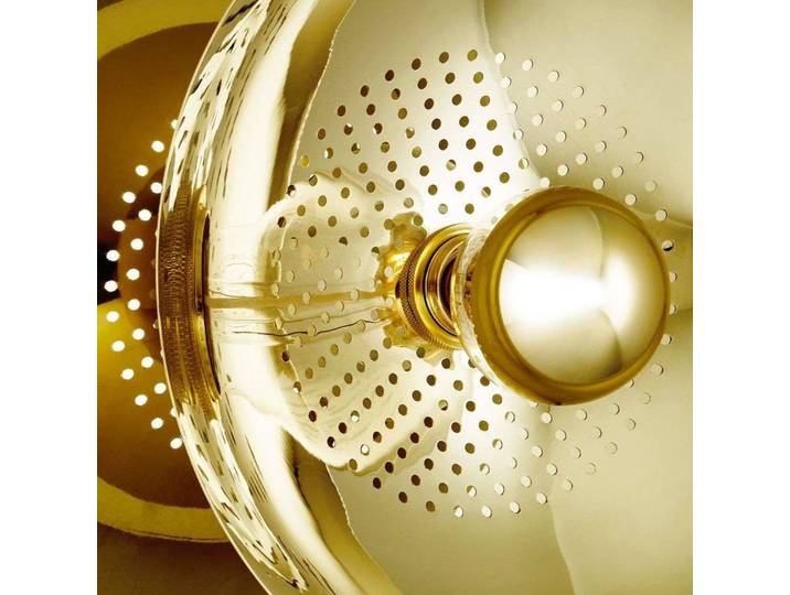 Wanted Wandleuchte w/Plate Gold - Design By Us - Wohnzimmer - Metall