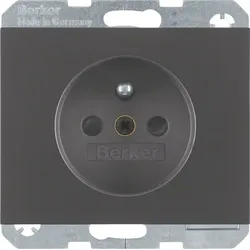 Berker Steckdose Schutzkontakt 6765757006