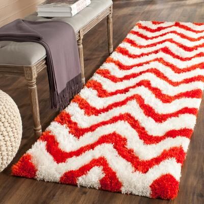 SAFAVIEH Handmade Barcelona Shag Audra Polyester Rug