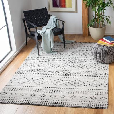 SAFAVIEH Montage Effie Indoor/ Outdoor Waterproof Patio Backyard Rug