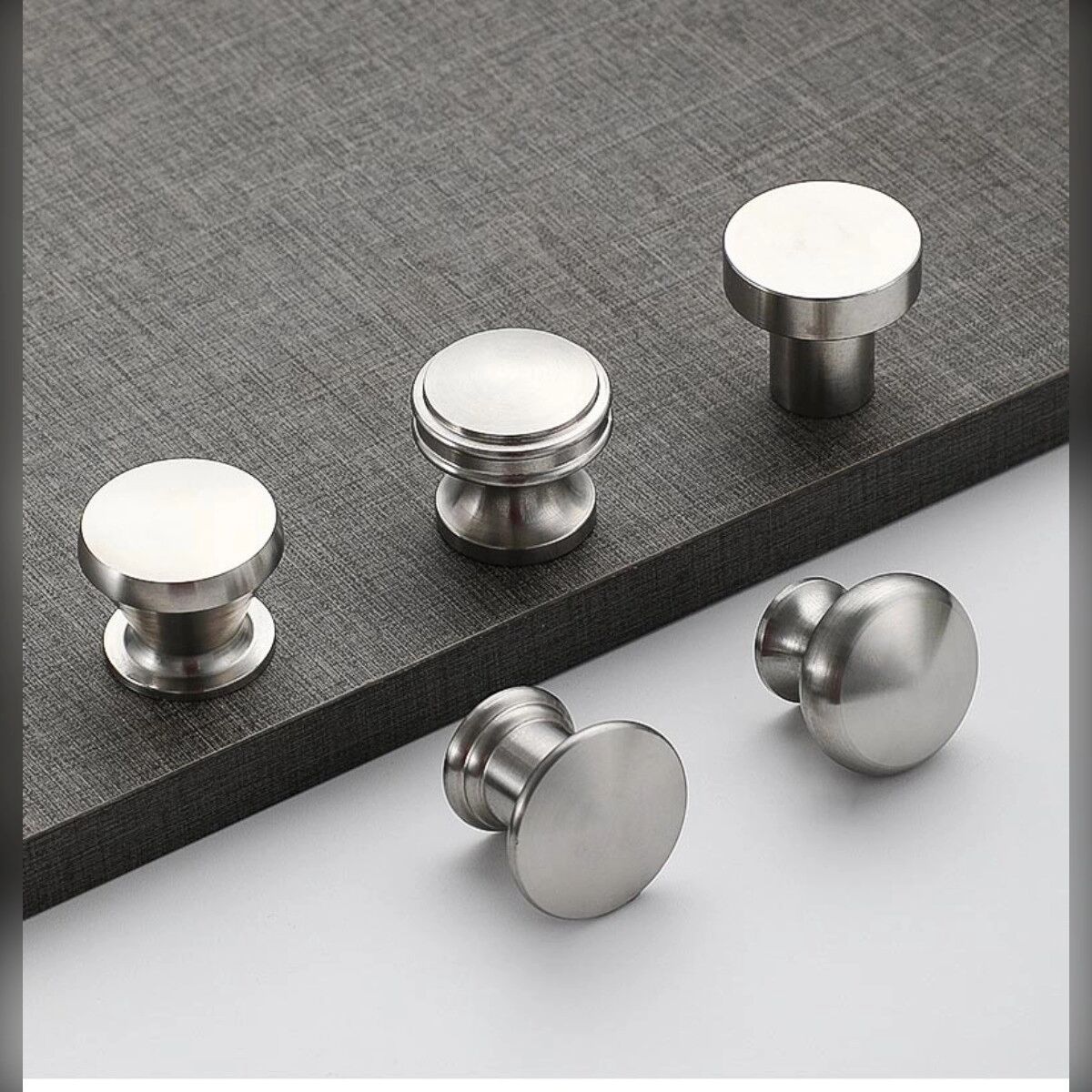 INF Edelstahl-Schrankgriff 2er-Set, gebürstete Oberfläche — 304 ergonomische Türgriffe mit Schrauben