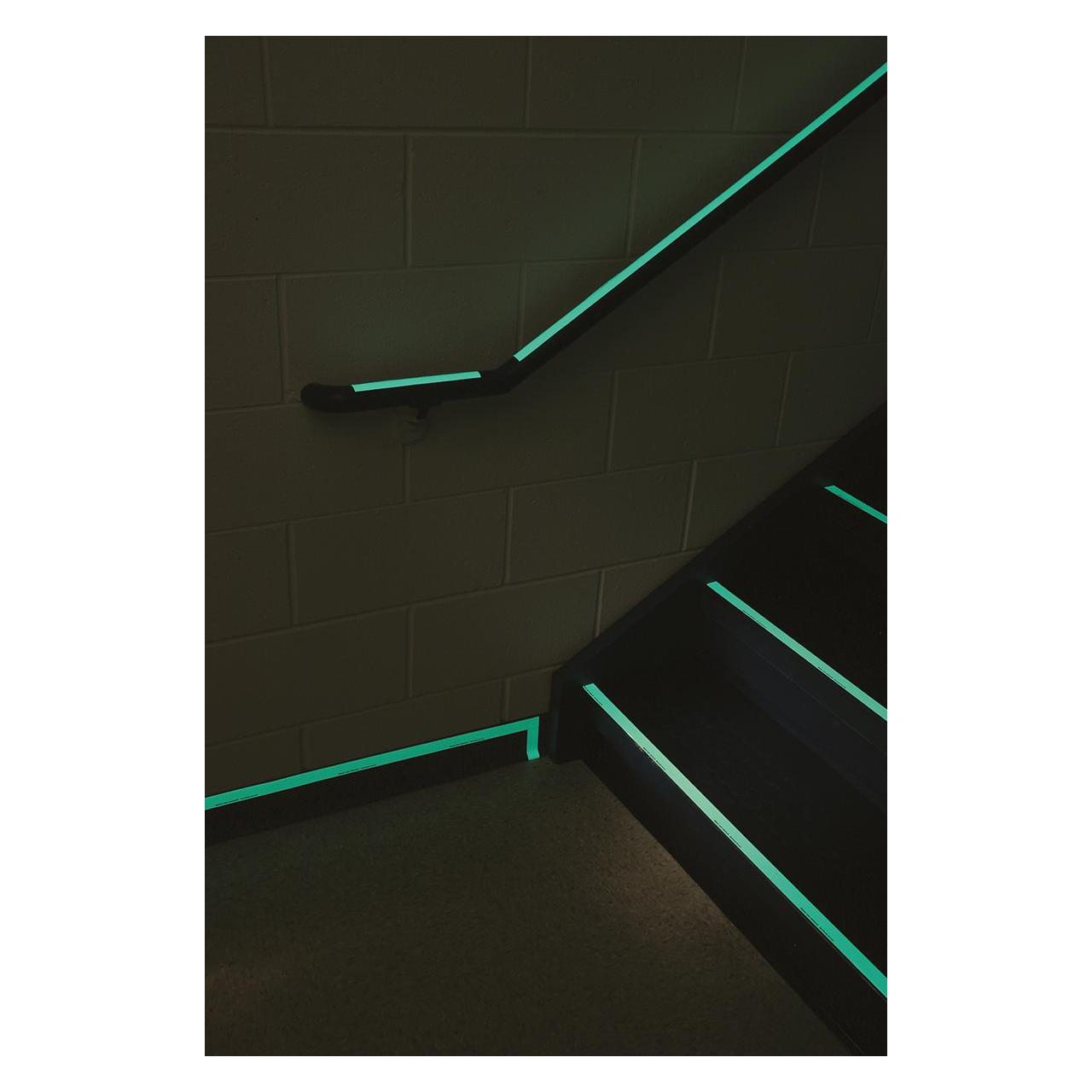 Brady Glow-in-the-dark Warning Tape (PHOLUM B TAPE 50MMX1M)