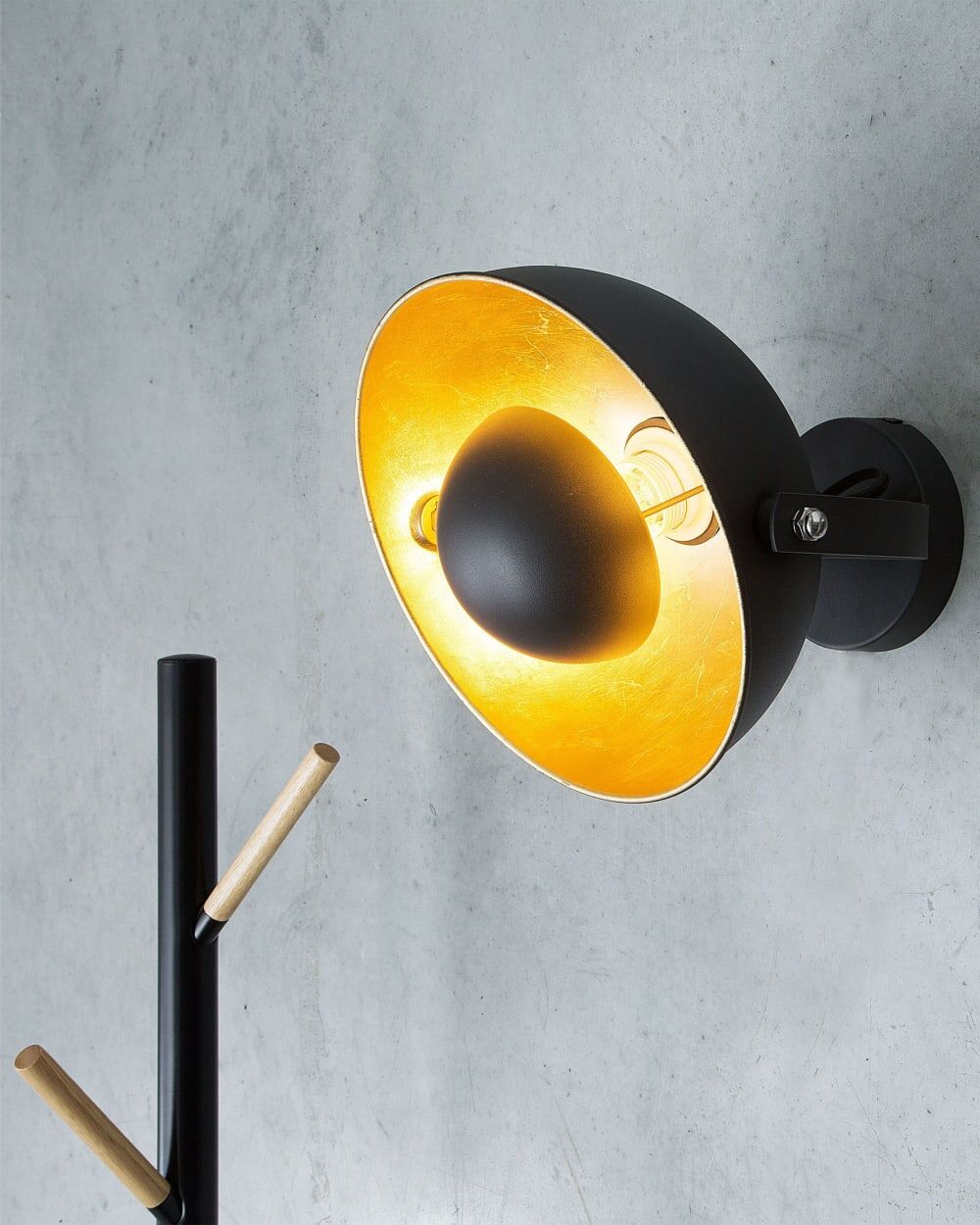 Beliani Lámpara de pared  metal negro