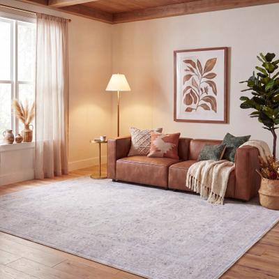 SAFAVIEH Tucson Machine Washable Slip Resistant Natascia Rug