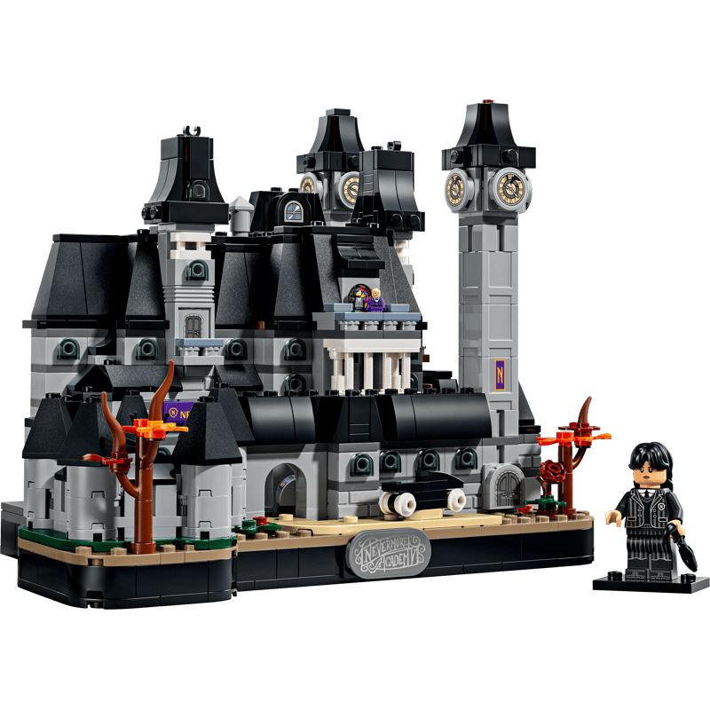LEGO 76788 Wednesday Nevermore Academy