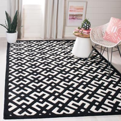 SAFAVIEH Handmade Chatham Signe Moroccan Modern Wool Rug