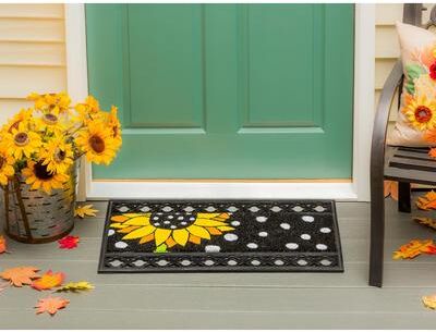Evergreen 28 in. x 9 in. Polka Dot Sunflower Kensington Switch Mat