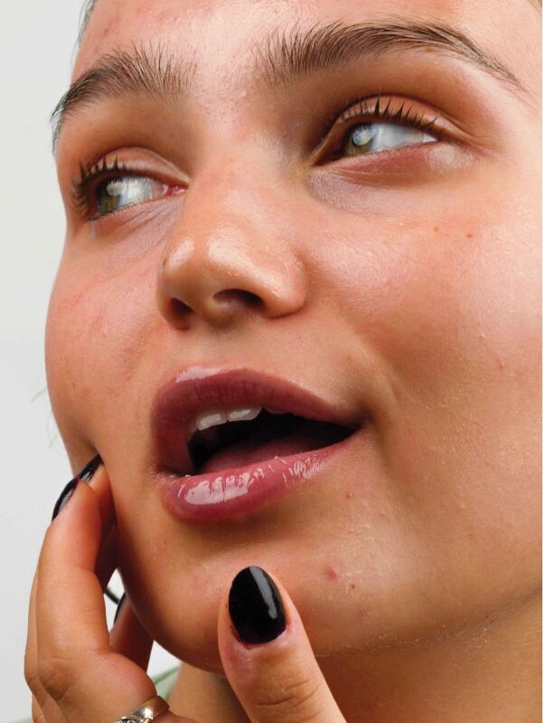 lebubè 2-in-1 Lip Oil + Balsamo Labbra Azure