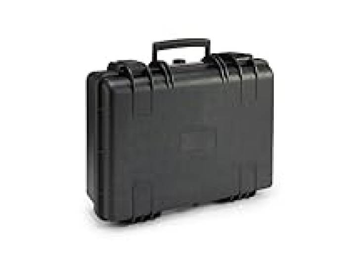 Amazon Basics Moyenne Étui de Protection Rigide Portable pour Caméra, Drones, Appareils Photo, Objectifs et Accessoires, Étanche, Antichoc, 43,6 x 37 x 16,7 cm, Noir, Uni