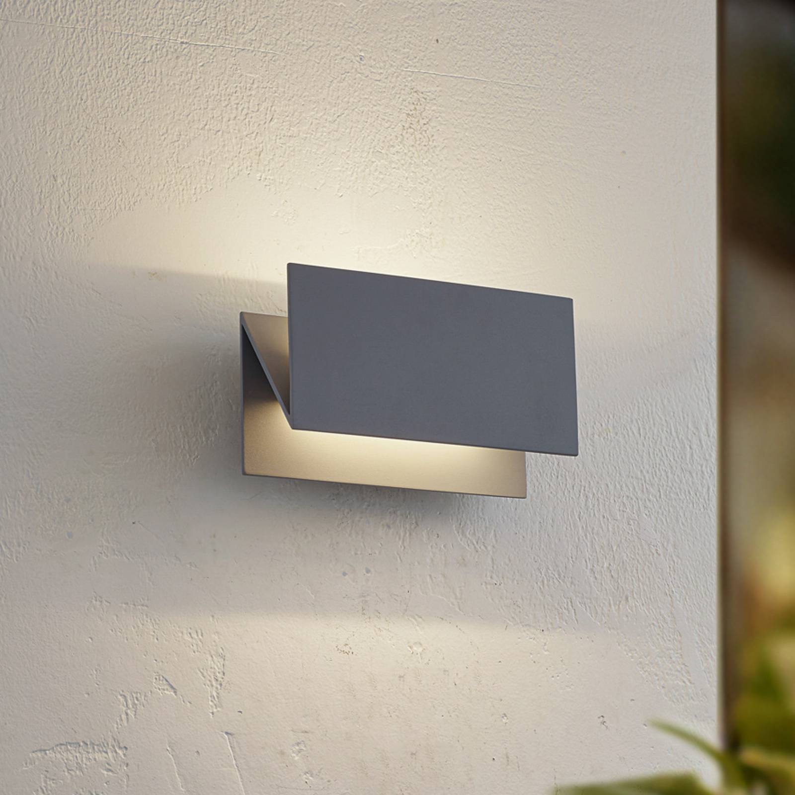 LED Aussenwandleuchte Meja Lucande, alu / grau / zink, Modern, LED Wandleuchte außen
