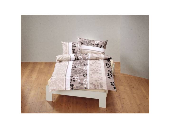 Bettwäsche mit Blattmuster auf dezentem Untergrund – Duvetbezug – 240x240 cm