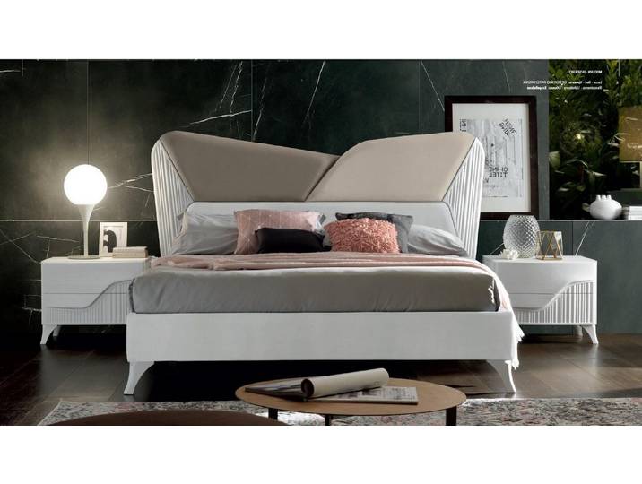 Xlmoebel Polsterbett Hotel-Doppelbett aus Holz mit Bettkasten und stabiler Konstruktion (Bett, 1-tlg., Bett), Hergestellt in Europa
