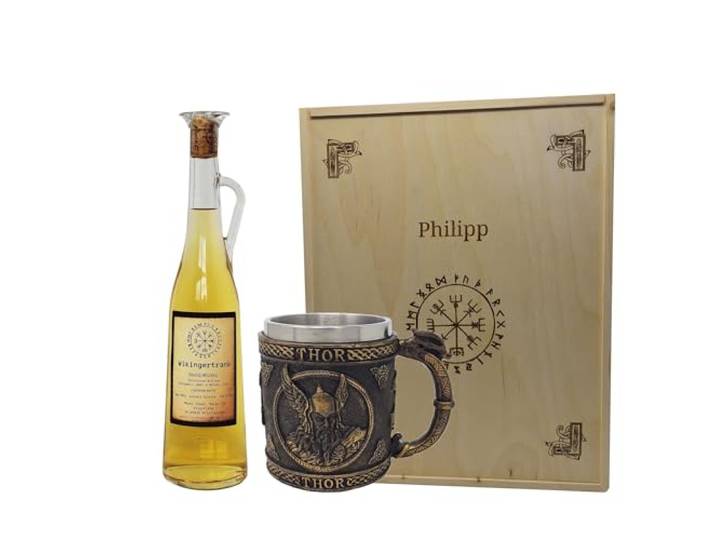 Geschenkset Wikinger Kelch oder Krug inklusive Wikingertrank Met Honig Whisky in der Amphore mit Holzbox und Gravur - Met Honigwein personalisierbar verschiedene Varianten (Krug Thor)