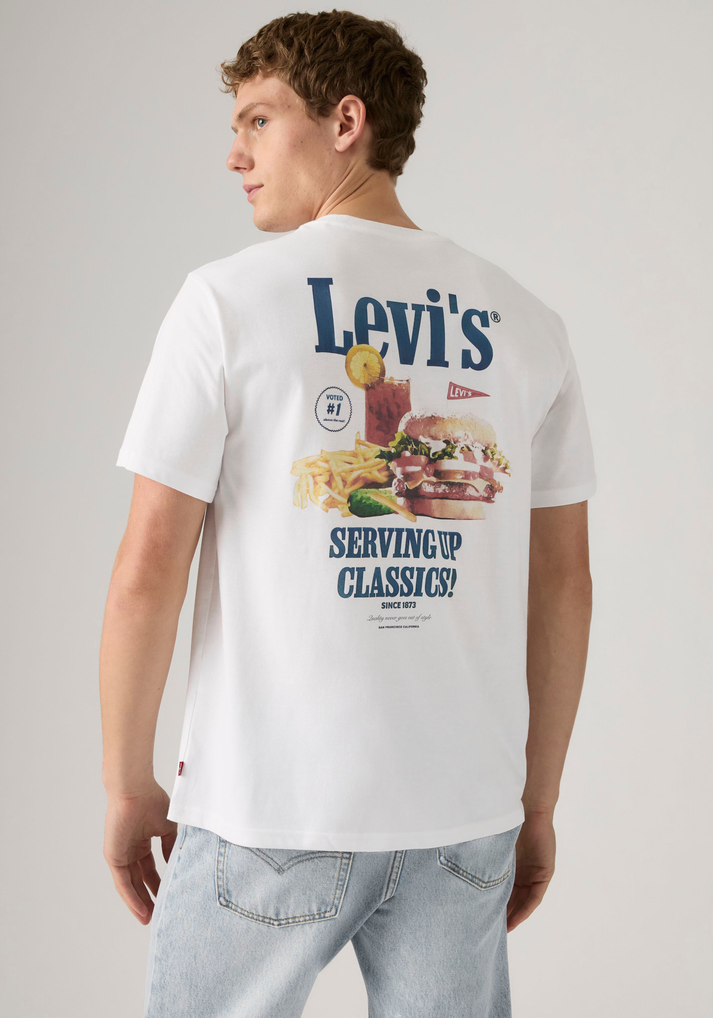 Levi's Levis "SS RELAXED FIT TEE" mit grossem Frontprint serving up classics weiß plus L