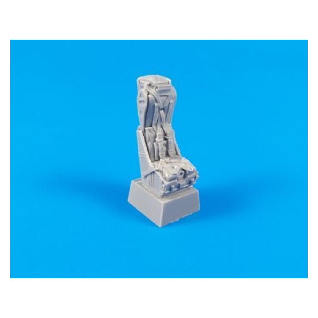 CMK RF-84F Thunderflash-Correction Martin Baker GY5/GT5 Seat w.Harness (129-Q48268)