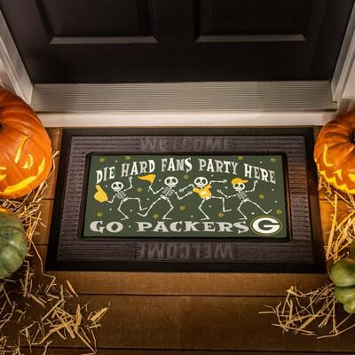 Evergreen "Green Bay Packers Flocked Coir Halloween Sassafras Switch Door Mat - 22"" x 10"""
