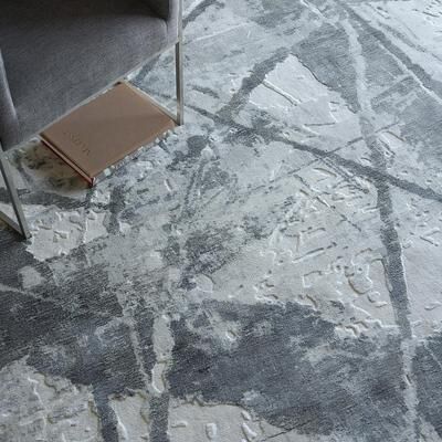EXQUISITE RUGS Gianni Hand-loomed Wool/Bamboo Silk Dark Grey/Silver Area Rug.