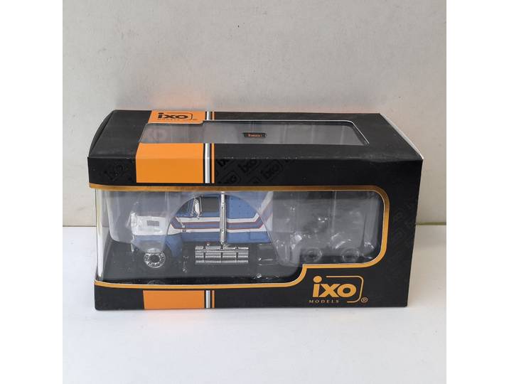 Modèle de camion américain en métal moulé sous pression IXO, Ford LTL-9000 1978, échelle 1:43, X2X4, modèle de voiture en alliage