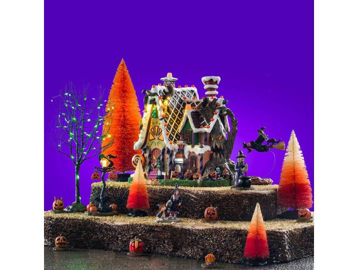 Spooky Town - The Candy Witch Cottage Set