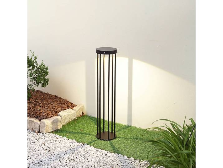 Lucande LED-Solar-Wegelampe Evelis, schwarz, Alu, Sensor Evelis, schwarz, Aluminium, Modern