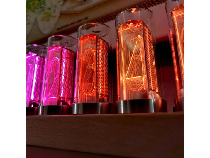 Horloge à tube Nixie vintage en bois RVB, kit de bricolage en 18, horloges de bureau numériques à LED, horloge à tube lumineux, montre de bureau à décharge de gaz en bois, cyberpunk