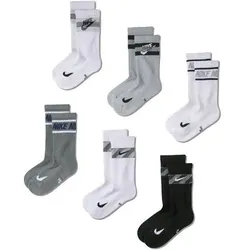 NIKE Kinder Socken EVERYDAY, Größe S in Silber 905