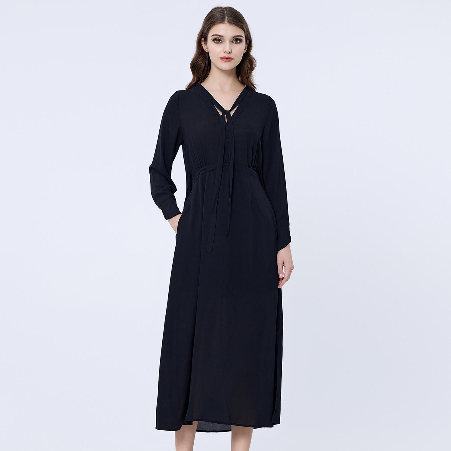 Langes Blusen-Kleid mit V-Ausschnitt