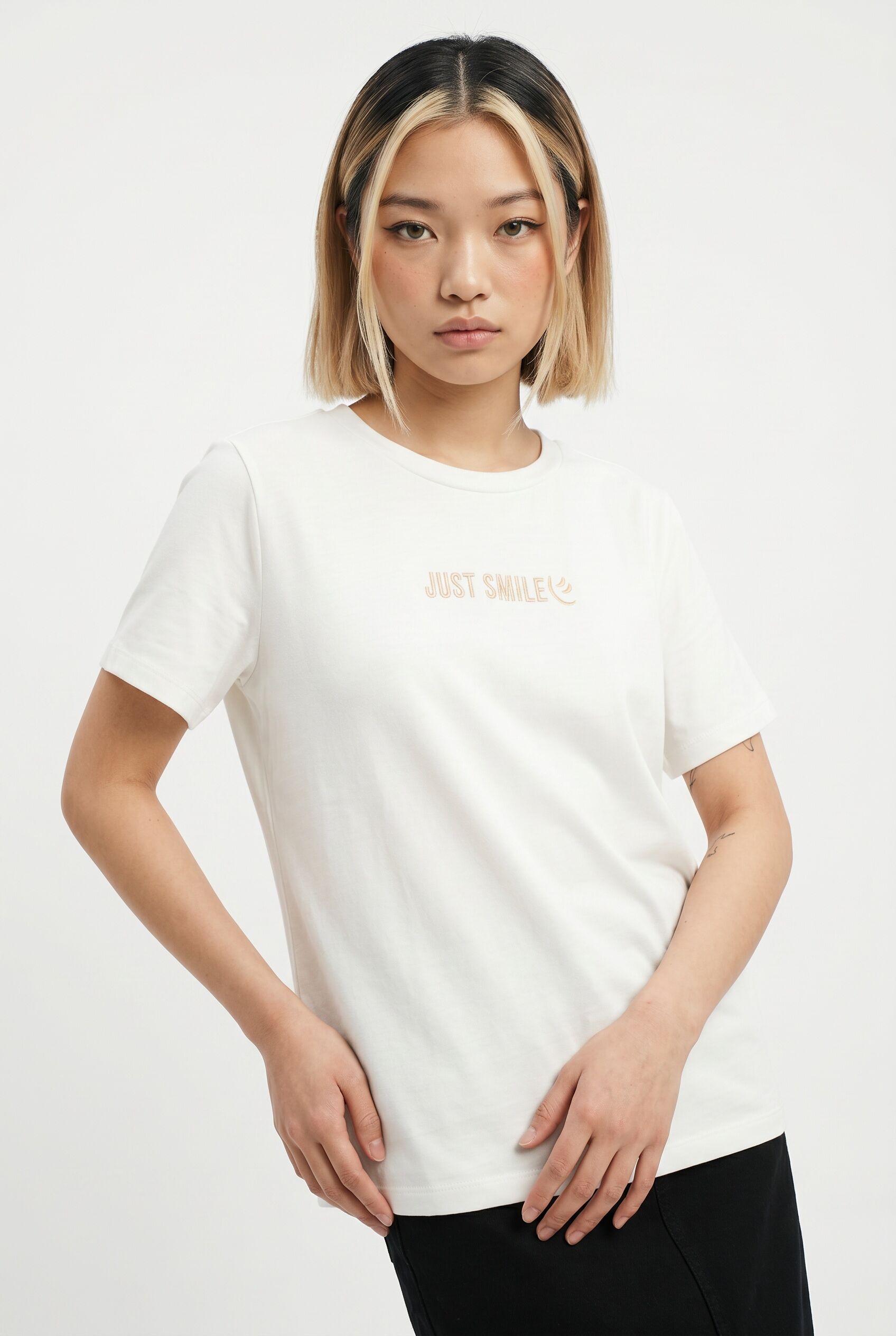 Kurzarmshirt VERO MODA "VMSIGRID PAULINA SS TOP BOX JRS", Damen, Gr. XL, weiss (snow weiß print:just smile), Jersey, Obermaterial: 100% Baumwolle, bedruckt, regular fit normal, Rundhals, Shirts Kurzarmshirt, Baumwolle, regular fit snow weiß print:just smi
