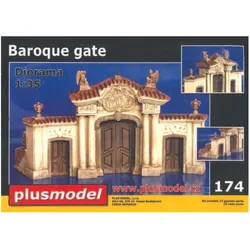 Plus Model Barockes Tor