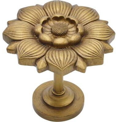 Urbanest Large Bloom Medallion Drapery Holdback
