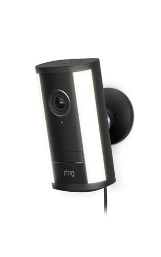 Ring Spotlight Camera Pro nieuwste generatie met stekkeradapter, 4K Retinal, 10x Zoom en 600 lumen spotverlichting, zwart